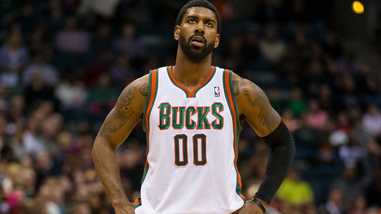 Bucks lose again, but Mayo looks good in return